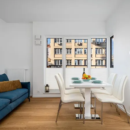 Apartment Okrzei 12 Street